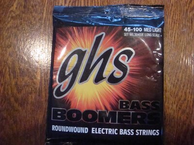 GHS ML3045X Boomers Long Scale Plus Medium Light Strings - New ($15)