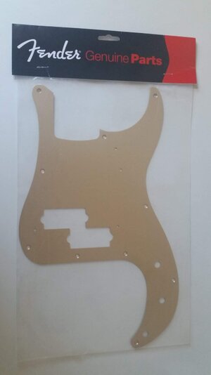 Fender Precision Bass Pickguard, Gold Anodized