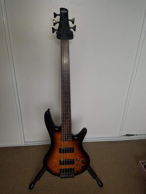 Fretless Ibanez (Aguilar OBP3 preamp) hipshot kickass bridge