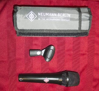 NEUMANN KSM-105 microphone