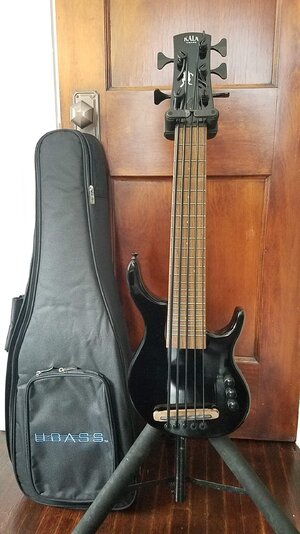 Kala U-Bass SUB Black 5 String Solid Bass - New