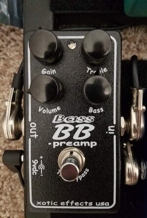 MXR M84 Bass Fuzz Deluxe. Xotic BB Bass Preamp