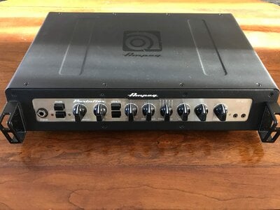 Ampeg PF-800 Class D Amp