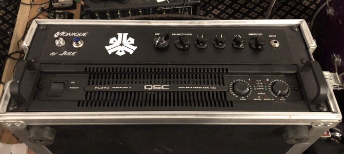 QSC PL340 Powerlight 3 series power amp