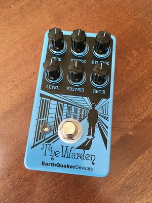 Earthquaker Devices The Warden Optical Compressor