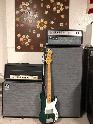 Ampeg SVT-AV Head & Matching Cabinet