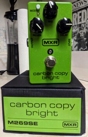 MXR Carbon Copy Bright