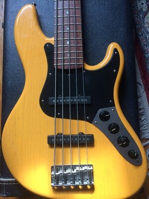 09 USA Jazz bass Deluxe 5 SOUNDCLIPS ADDED