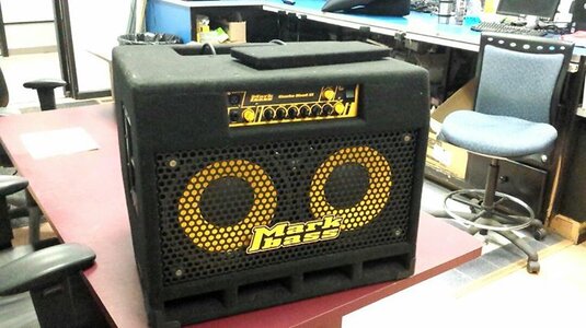 Markbass CMD 102P 300/500W 2x10 Tilt-Back Bass Combo