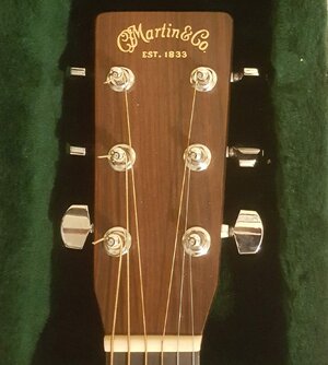 2004 Martin D28 - Trade for Classic Stingray 5 or Jazz/P Elite 5