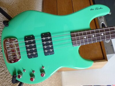 G&L L2000 Bass Leo Fender signature Early 1990's Seafoam Green