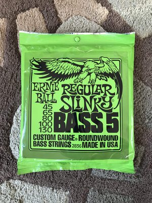 Ernie Ball 5 String Slinky Set Brand New-Looking for Short Scale Rounds