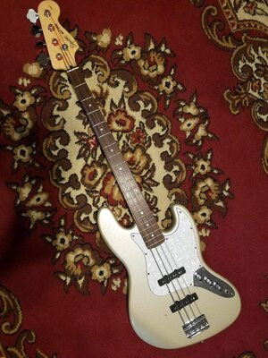 Price Drop Jazz Bass 20th Anniversary Squire ShoreLine Gold $219.00