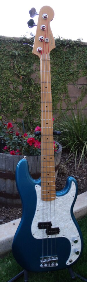 '98 Fender American Standard P Bass