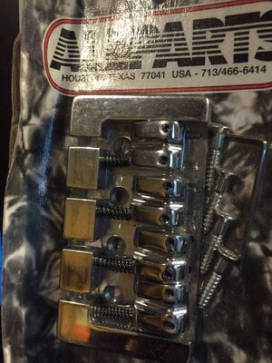 Allparts quick release 4 string bridge