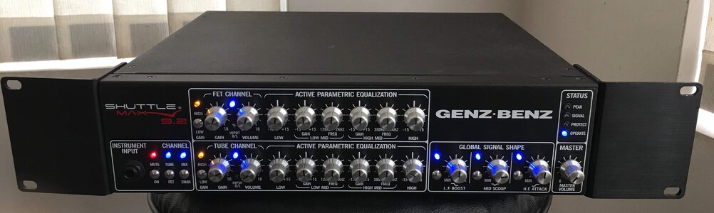 Genz Benz Shuttlemax 9.2 with rack ears