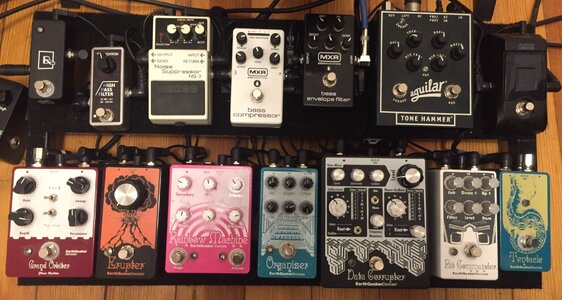 Pedalboard Sale - Earthquaker Devices, MXR, BOSS & MORE!!!!!!!