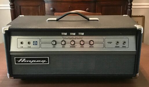 Ampeg V4-B Reissue (Mint)