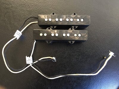 Fralin Jazz Bass Pickups with raised pole pieces