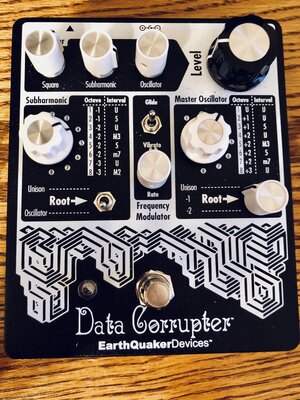 Earthquaker Devices Data Corrupter PLL Synth