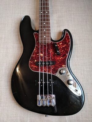 2007 Fender AVRI '62 Jazz Bass - stacked knob