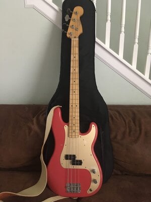 Fender Road Worn P Fiesta Red