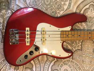 RARE Fender Japan JB62M medium scale 32"Jazz Bass with maple fretboard