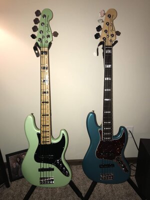 Fender American Elite Jazz V