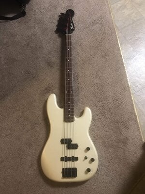 Fender Duff McKagen Model