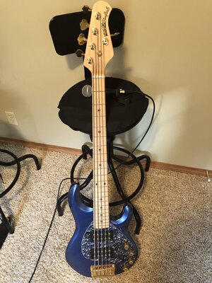 Ernie Ball Musicman Stingray 5 HH Pacecar Blue