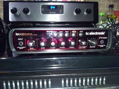 TC Electronic RH450 with footswitch