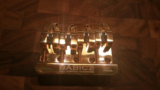 BABICZ 4 String Bridge.