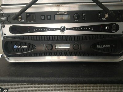 Crown XLS 1502 Power Amp w/ Optional SKB Rack