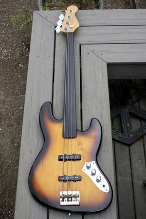 Jaco Inspired Jazz Fretless with Beautiful Ebony Board