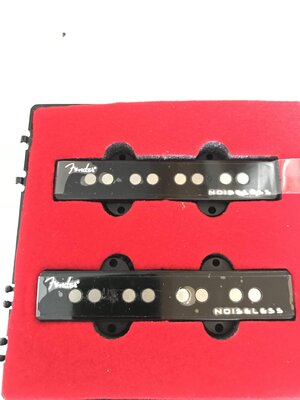 Fender Gen4 Noiseless Jazz Bass Pickups