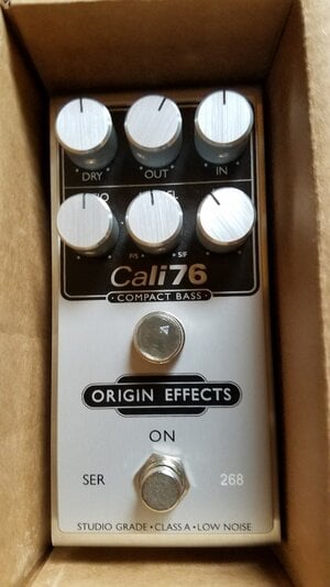 Origin Effects Cali76 Compact Bass Compressor