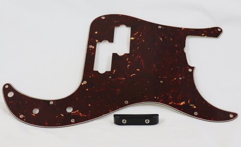 TORT Fender Precision Pickguard '62