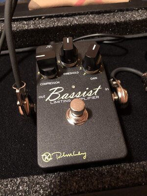 Keeley bassist compressor