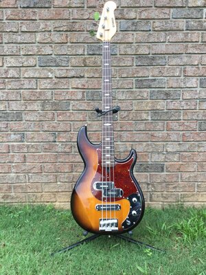 Yamaha BB1024X Sunburst