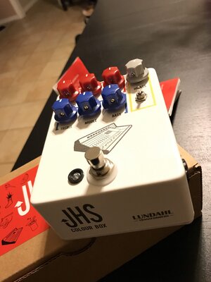 JHS Colour Box DI/preamp/Neve clone