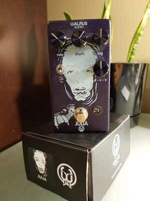 Walrus audio Julia Chorus/Vibrato