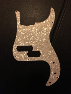 Squier VM / Fender American Precision 5 Pearloid Pickguard