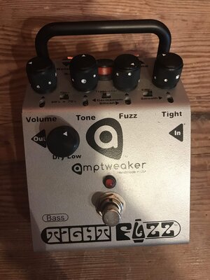 Amptweaker Bass Tight Fuzz (price drop)