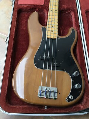 Vintage 1974 Fender Precision Bass - walnut, lightweight, great player