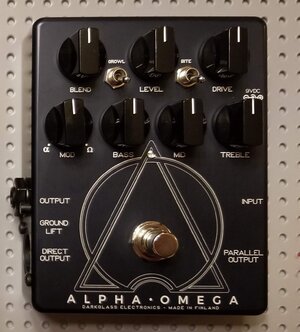 PRICE DROP: Darkglass Alpha Omega - Mint, As New in Box - with Free Velcro!