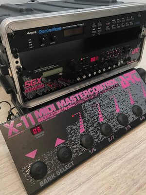 ART SGX Nightbass bass effects, X-11 pedal, Alesis QuadraVerb, SKB 4 space case