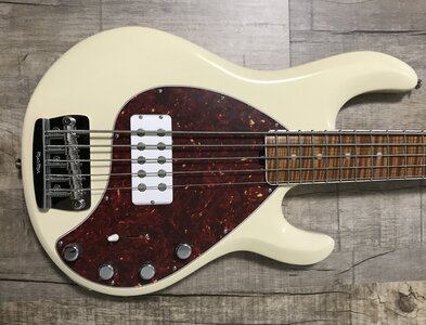 2018 Music Man 30th Anniversary Stingray 5 - LOOK AT THAT NECK!