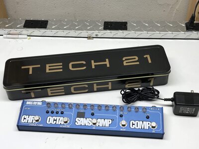 Tech21 Bass Fly Rig