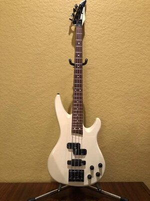 Yamaha RBX800A 4-string Electric Bass Guitar