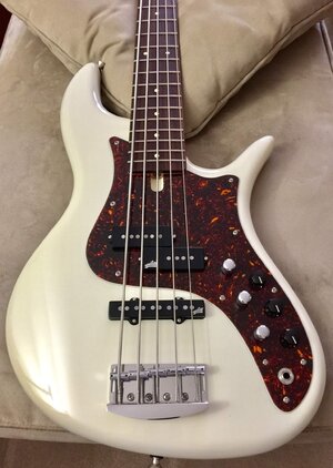 F Bass VF5 PJ Bass - As New! FBass VF 5 Oly White - perfect